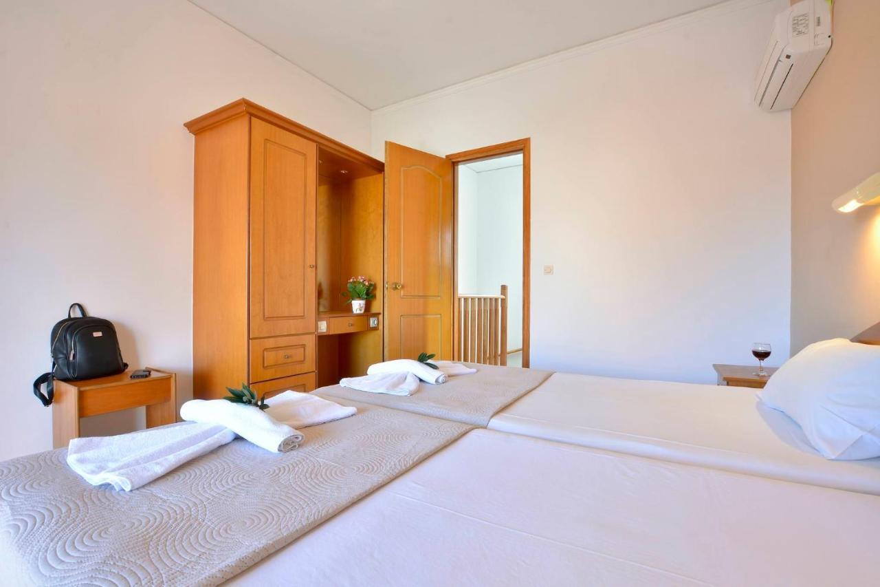 Louvros Apartments シダリオン エクステリア 写真
